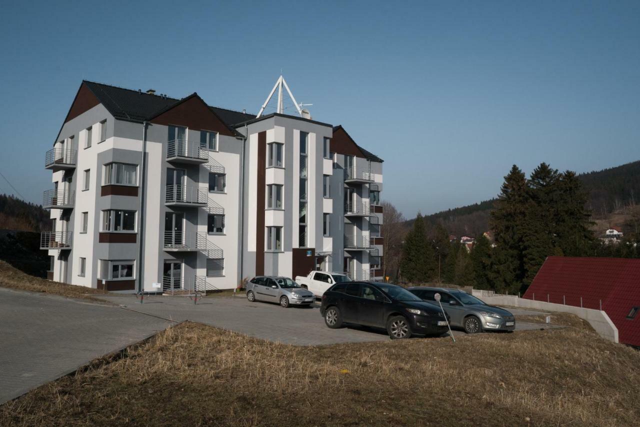 Apartament Gorzysty Blisko Elementsa- 5D Apartments Swieradow-Zdroj Exterior photo